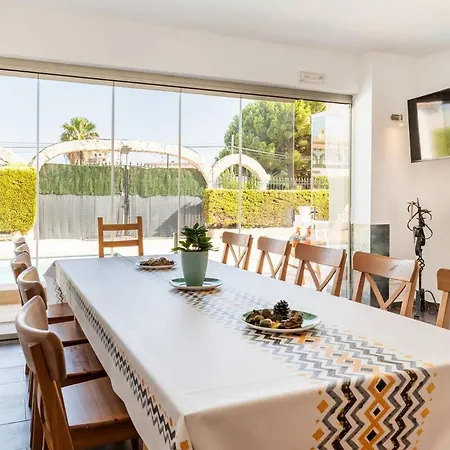 Vila Constantinos Cerca De La Playa