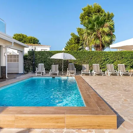 Constantinos Cerca De La Playa Villa