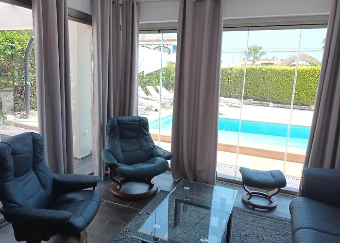 Constantinos O Completa Calpe