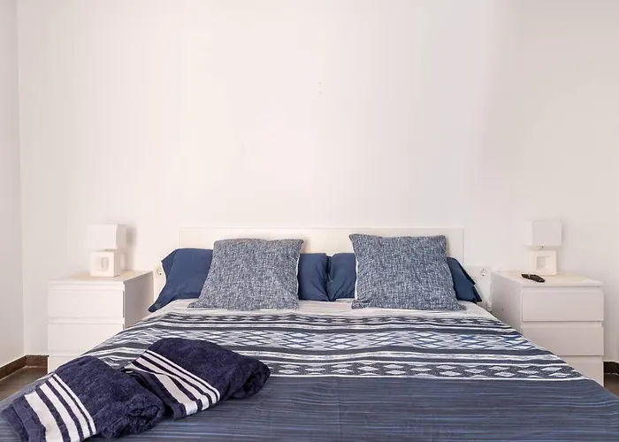 Constantinos O Completa Villa